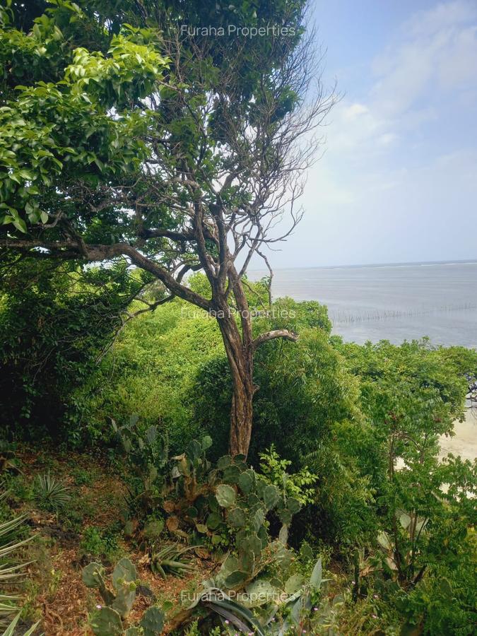 Land in Kikambala - 2