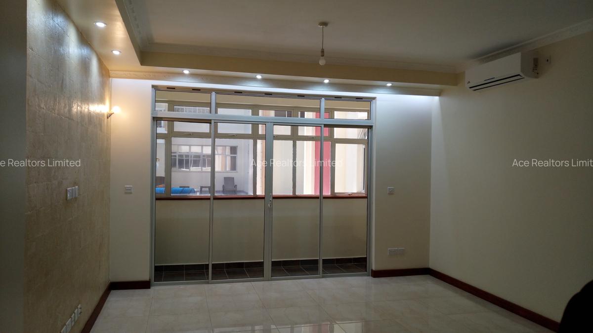 3 Bed Apartment with En Suite at 2Nd Parklands Avenue Nairobi - 2