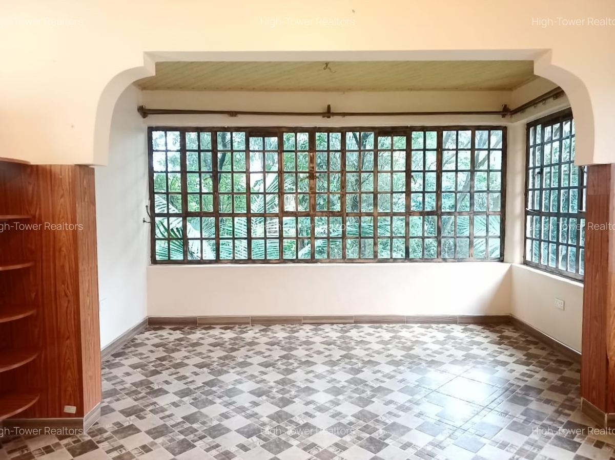 4 Bed Townhouse with En Suite in Karen - 13