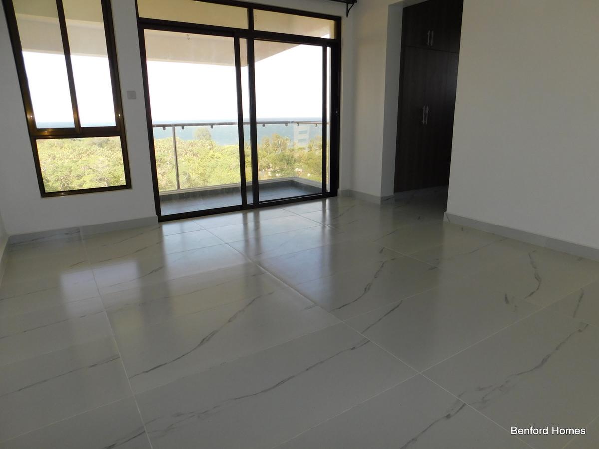 4 Bed Apartment with En Suite in Nyali Area - 19