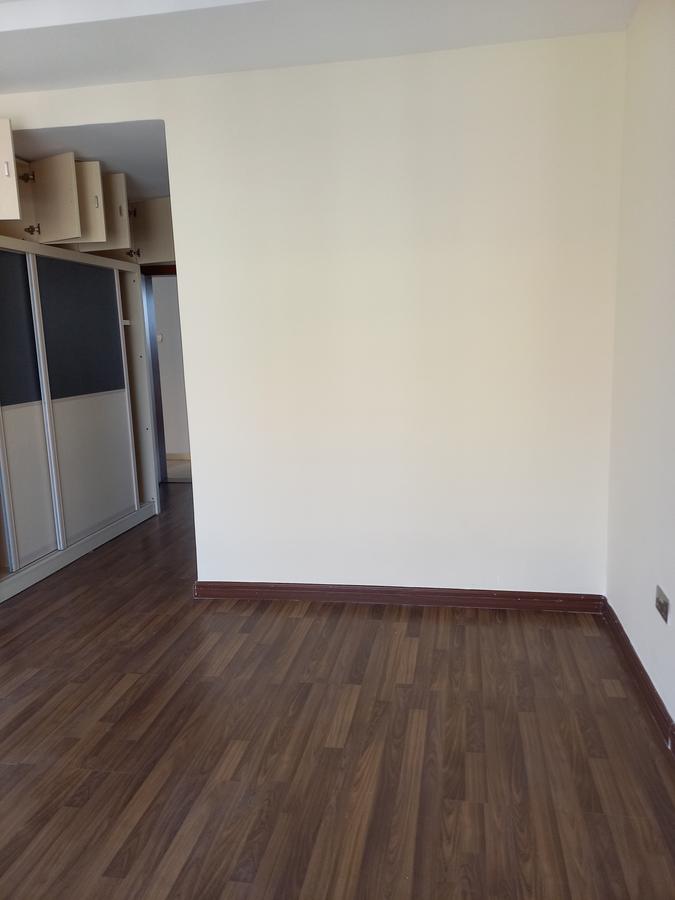 3 Bed Apartment with En Suite in Kilimani - 10