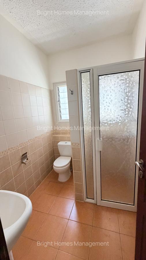 4 Bed Townhouse with En Suite in Muthaiga - 17