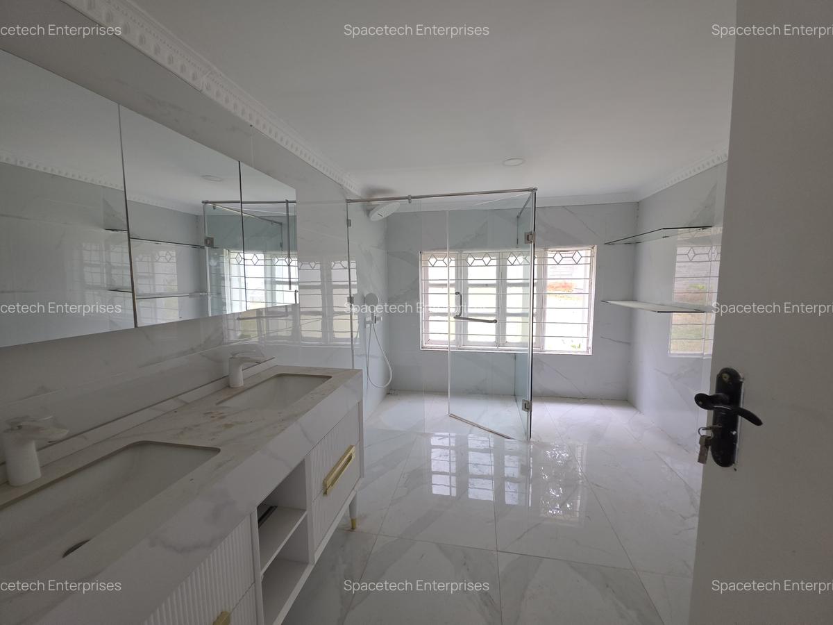 3 Bed House with En Suite in Muthaiga - 5