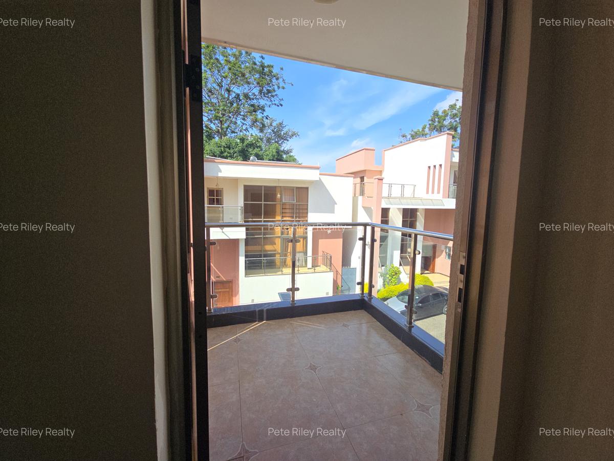 5 Bed Villa with En Suite at Chalbi Drive - 19