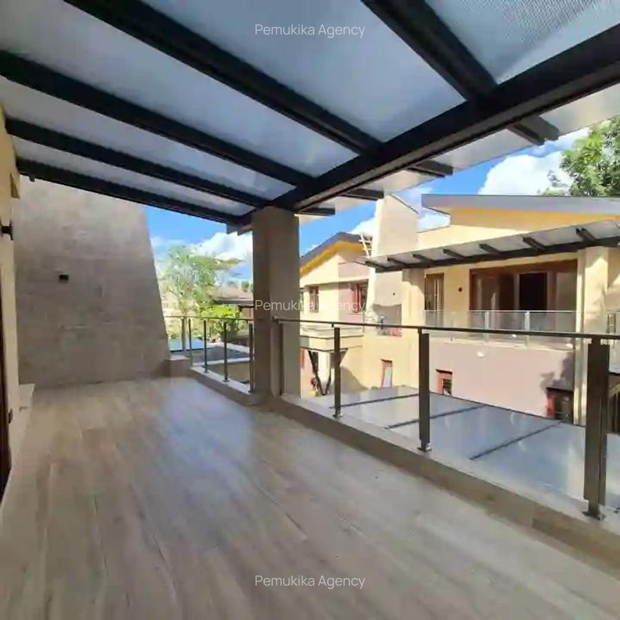4 Bed Townhouse with En Suite in Runda - 15