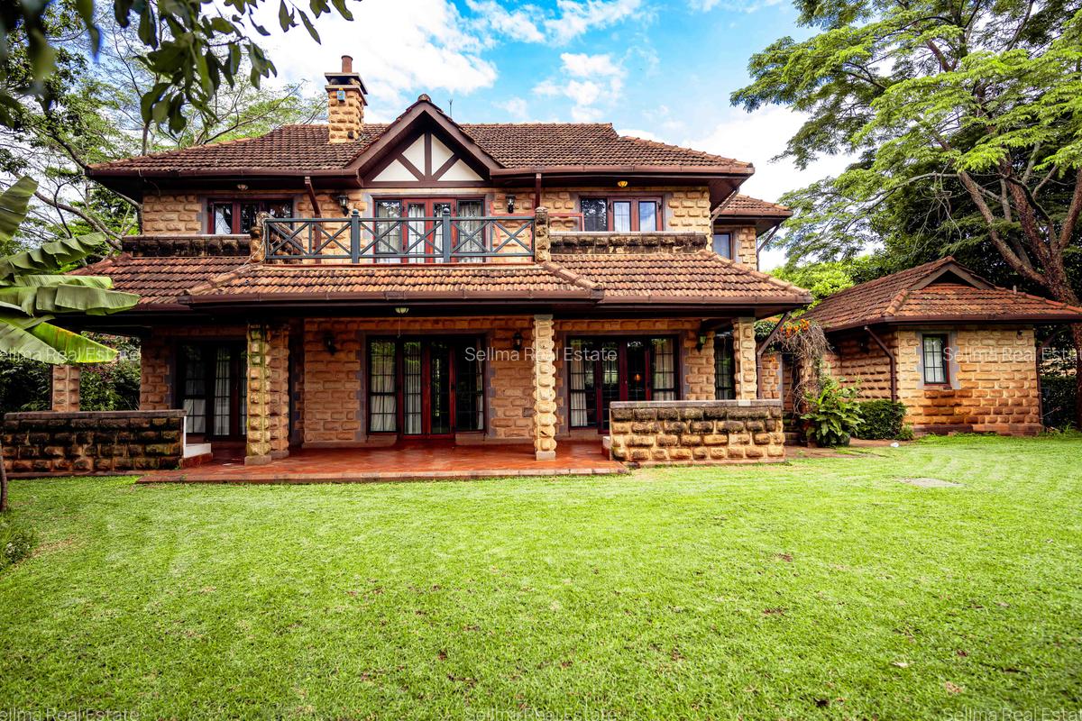 4 Bed House with En Suite at Windsor - 18