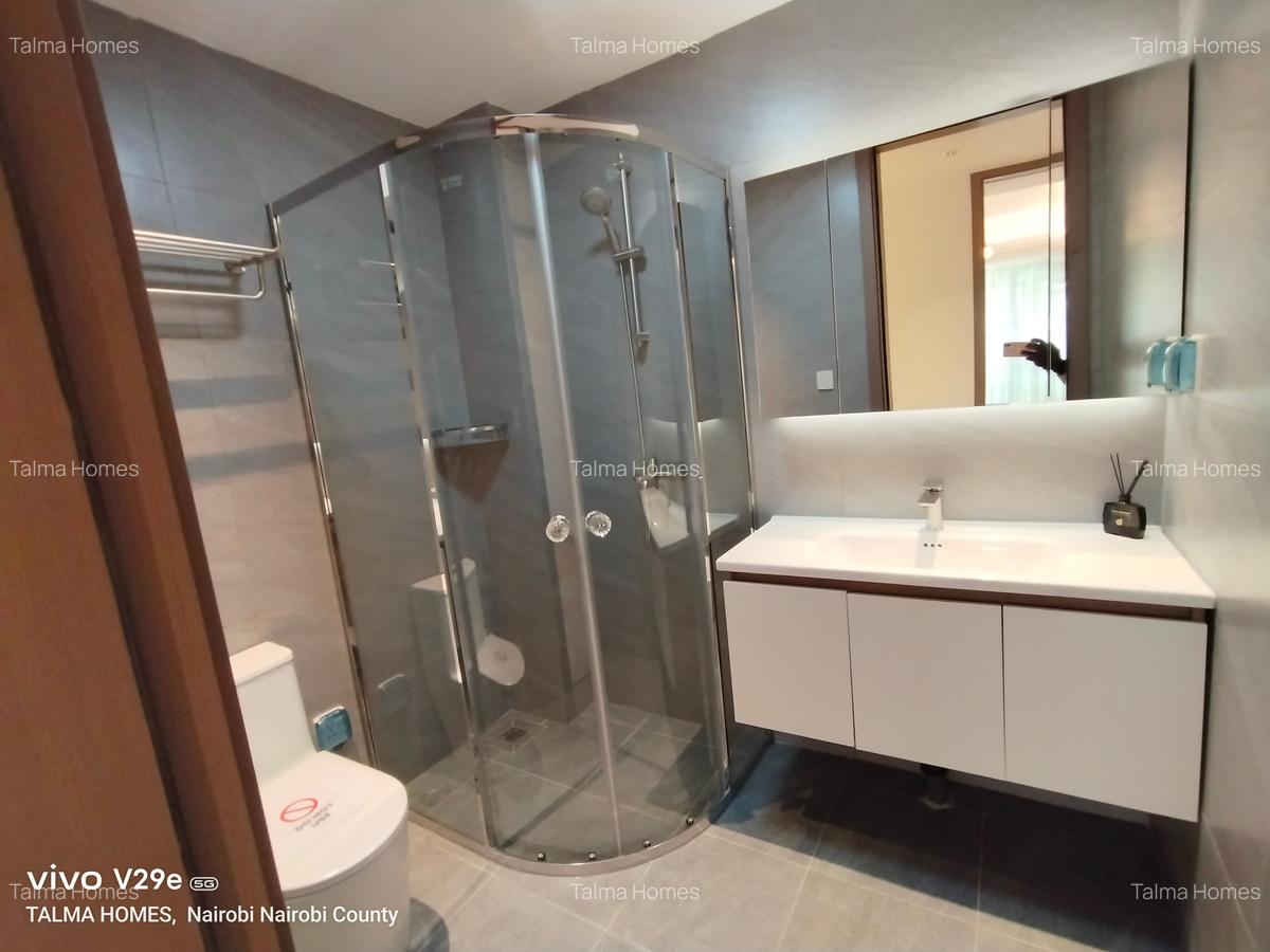 2 Bed Apartment with En Suite at Off Parklands Road - 3