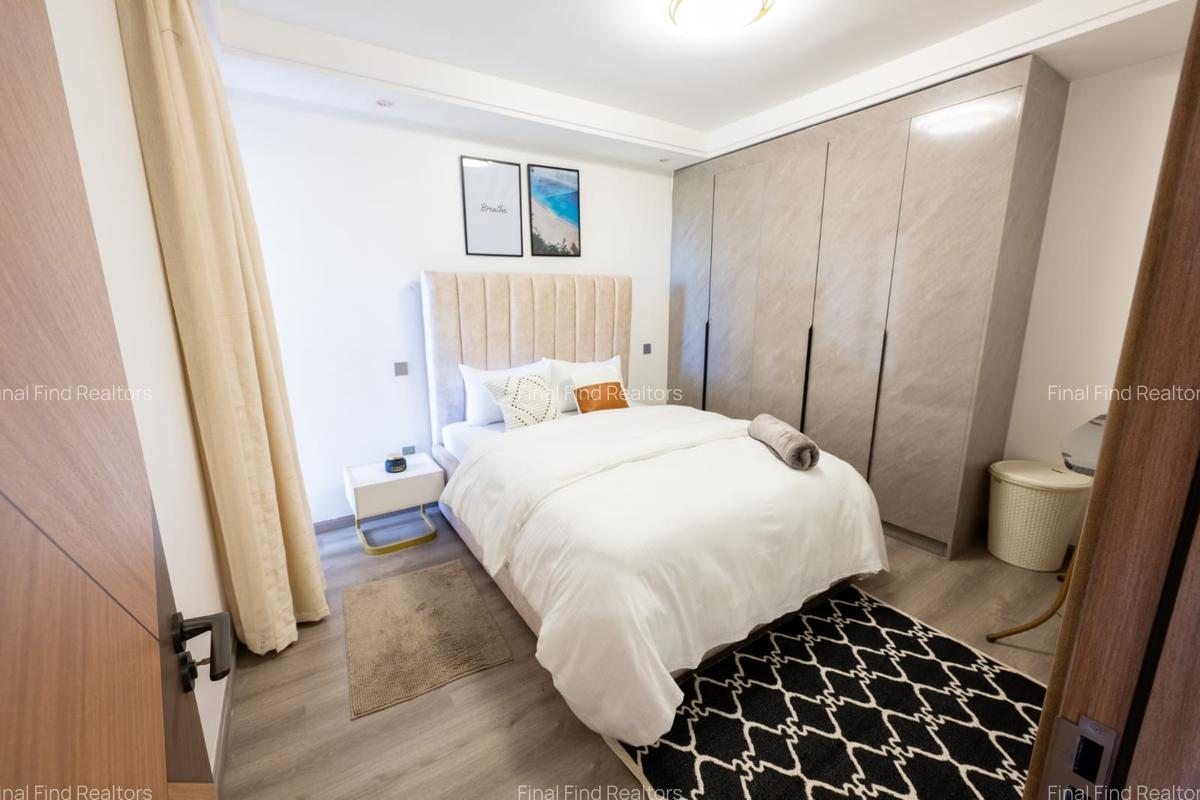 Serviced 2 Bed Apartment with En Suite in Riverside - 10