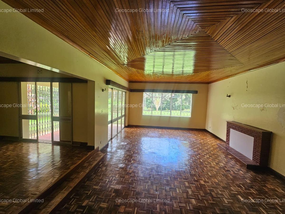 4 Bed House with En Suite in Runda - 7