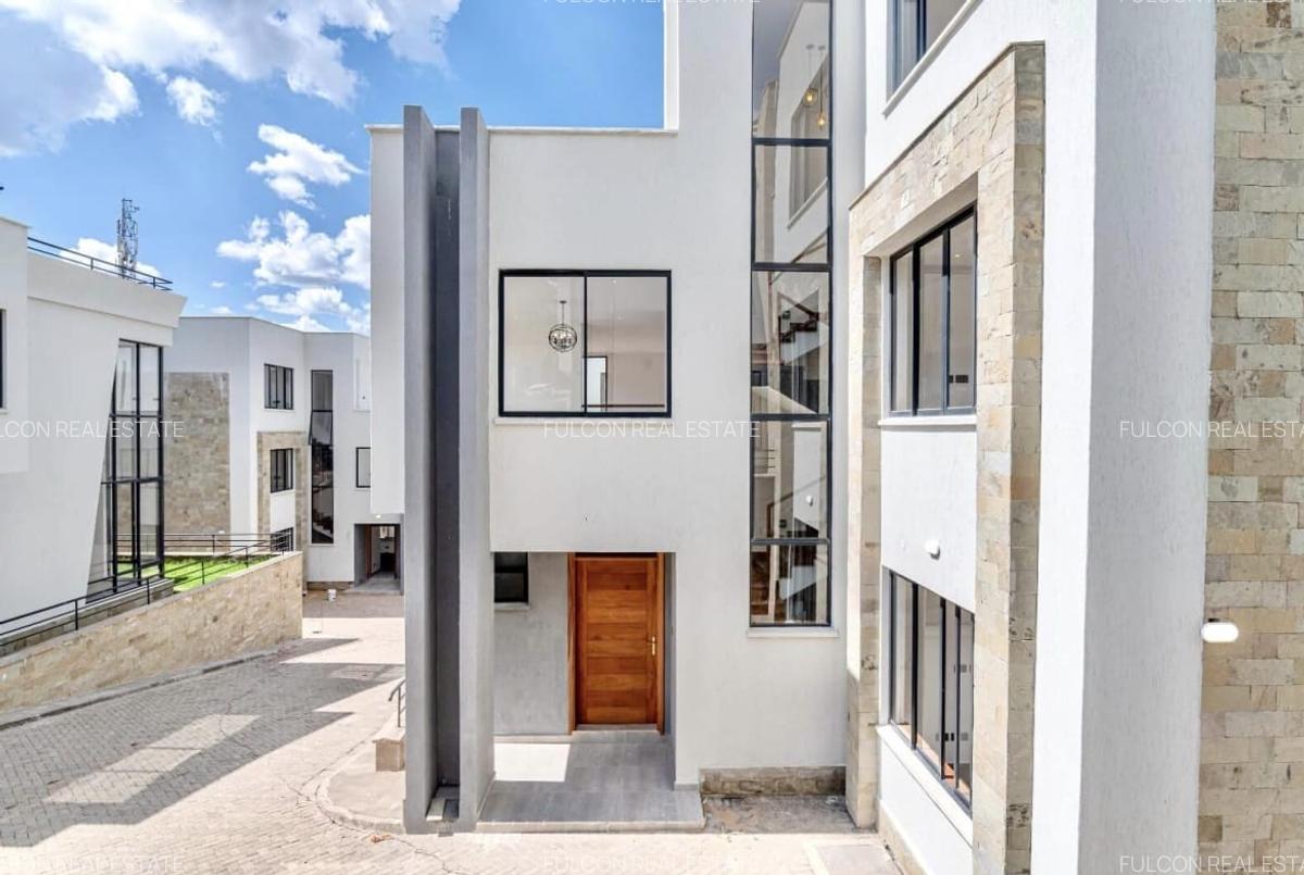 5 Bed Villa with En Suite in Lavington - 8