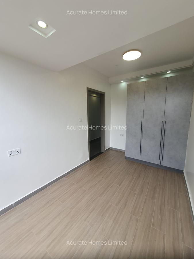 Serviced 1 Bed Apartment with En Suite at Riverside Drive - 3