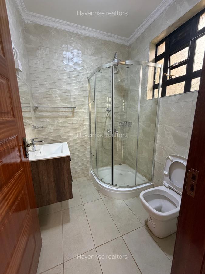 6 Bed House at New Kitusuru - 11