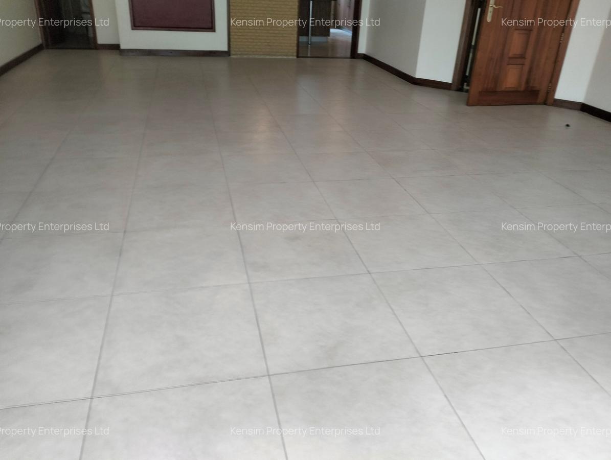 3 Bed Apartment with En Suite in Westlands Area - 6