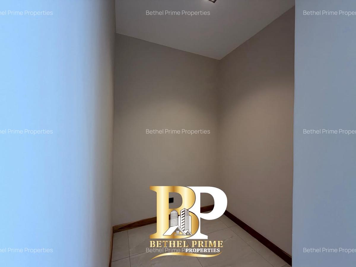 4 Bed Apartment with En Suite in Loresho - 8