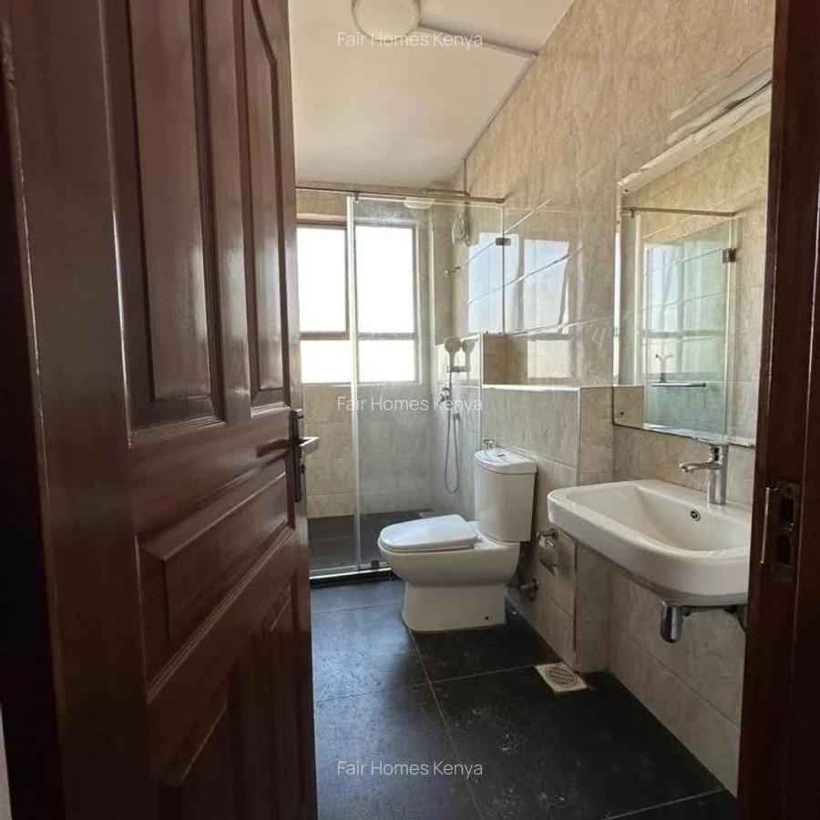 3 Bed Apartment with En Suite at Othaya Road - 11