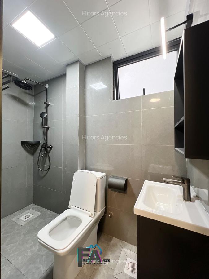 3 Bed Apartment with En Suite at Riverside Drive - 9