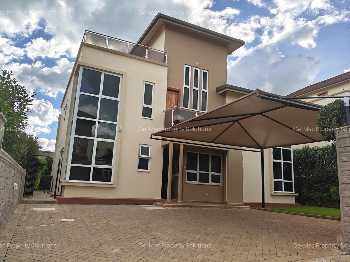 4 Bed House with En Suite in Runda - 6