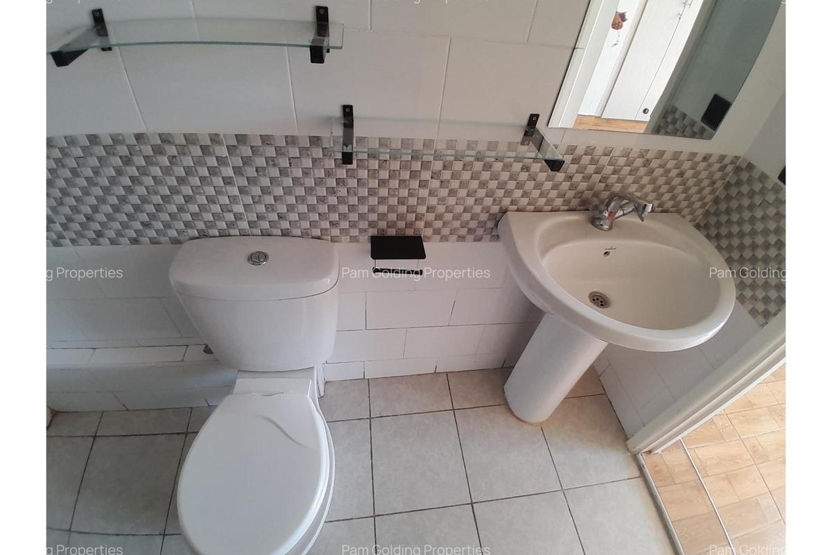 Serviced 3 Bed Apartment with En Suite at Kiambu Road - 7