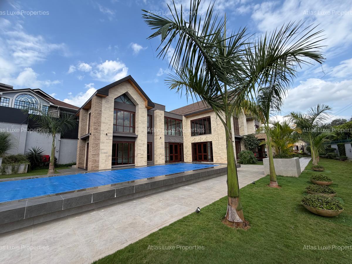 4 Bed House with En Suite in Runda - 1