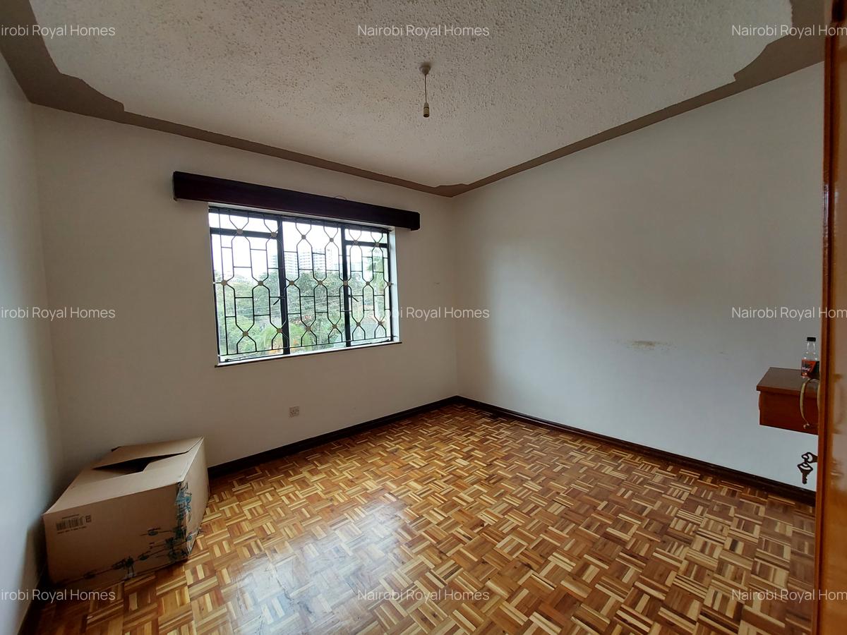 3 Bed Apartment with En Suite at Kileleshwa Nyeri Road - 8
