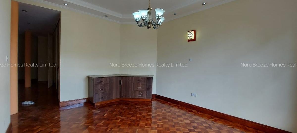 5 Bed House with En Suite in Kitisuru - 3