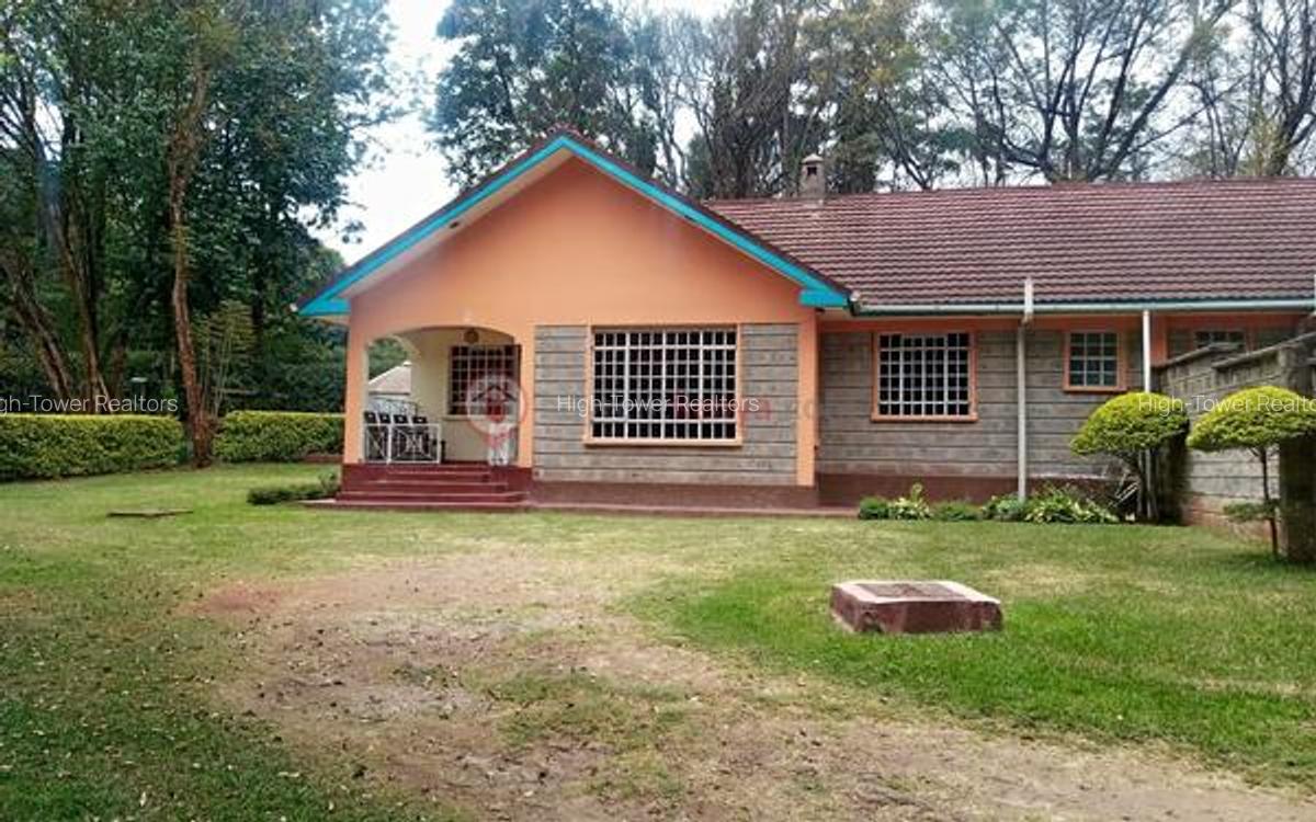 3 Bed House with En Suite in Karen - 3