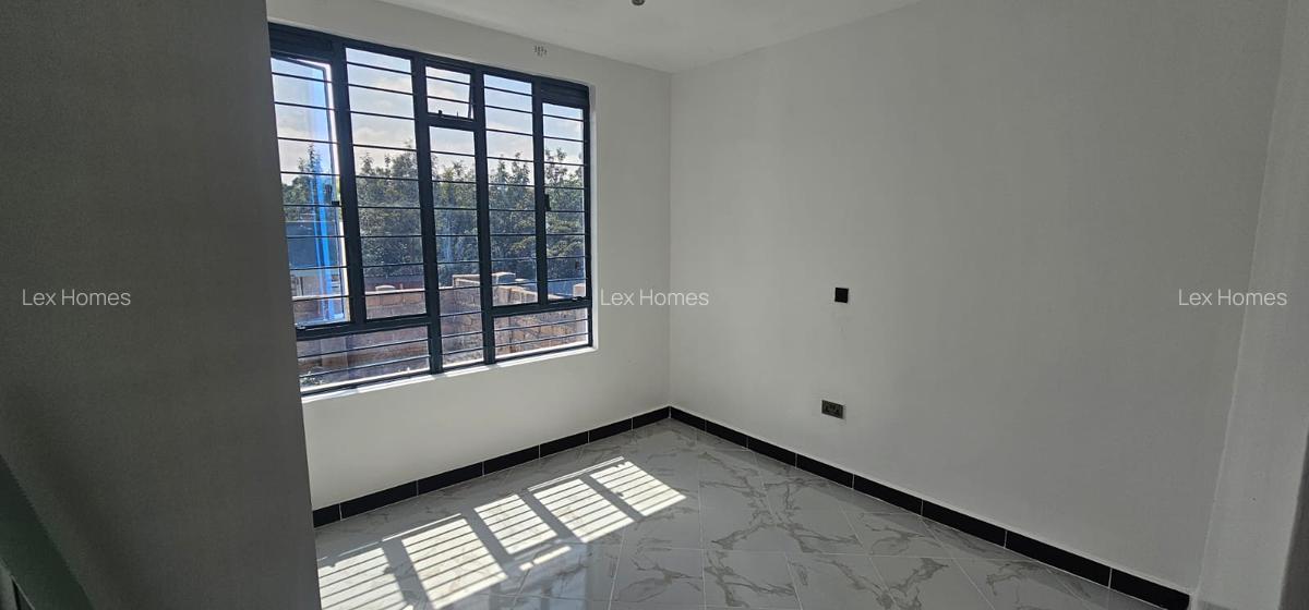 4 Bed House with En Suite at Rimpa - 16