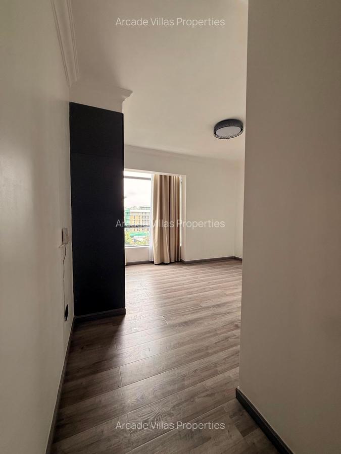3 Bed Apartment with En Suite in Kileleshwa - 4
