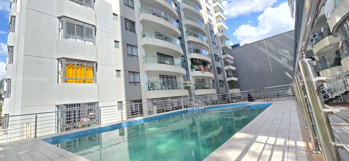2 Bed Apartment with En Suite at White Oak 55 - 7