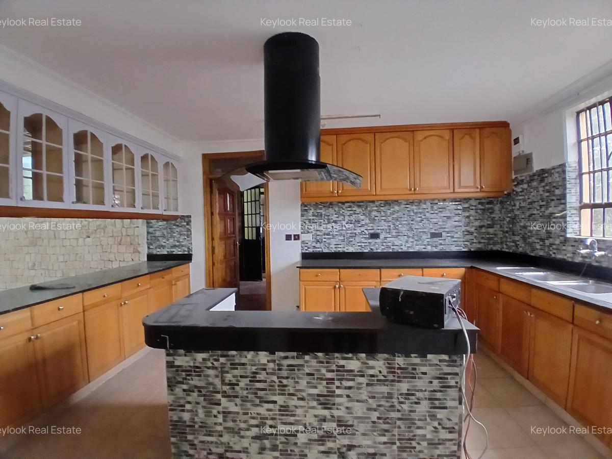 3 Bed Apartment with En Suite at Off Gitanga Road - 15