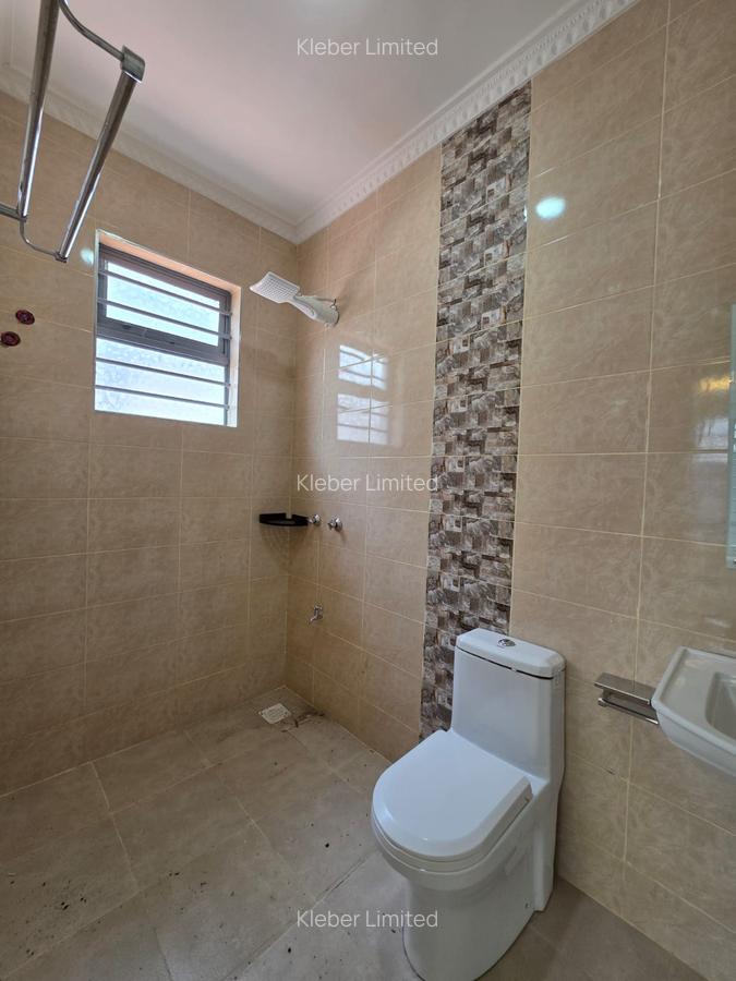 4 Bed House with En Suite in Ruiru - 15