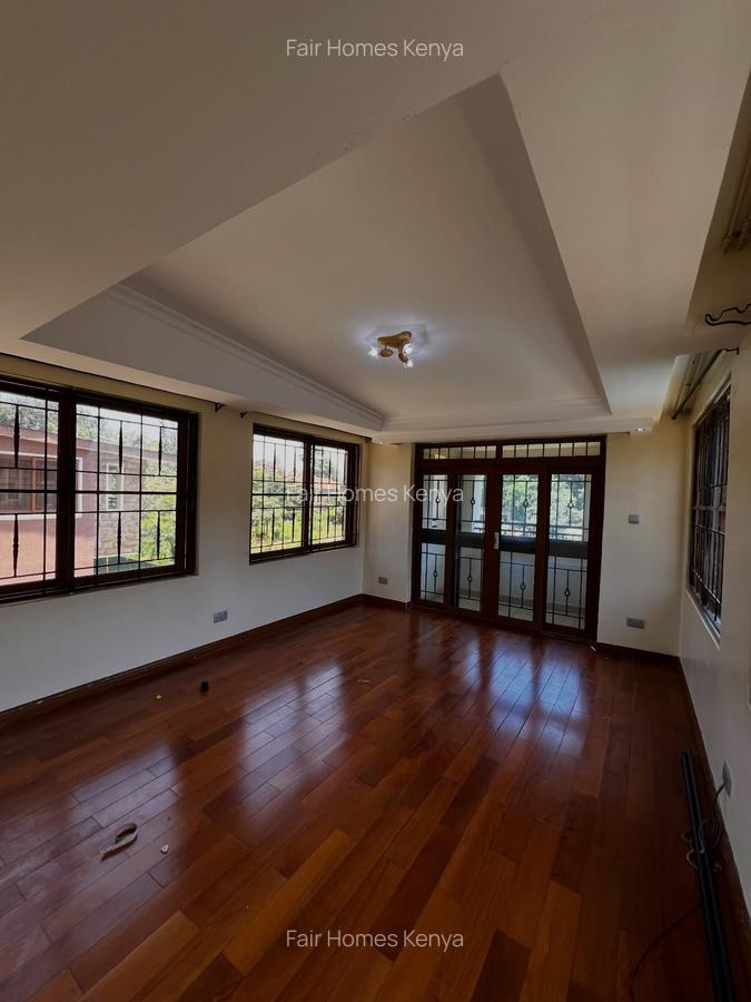 5 Bed Apartment with En Suite at Chalbi Drive - 11