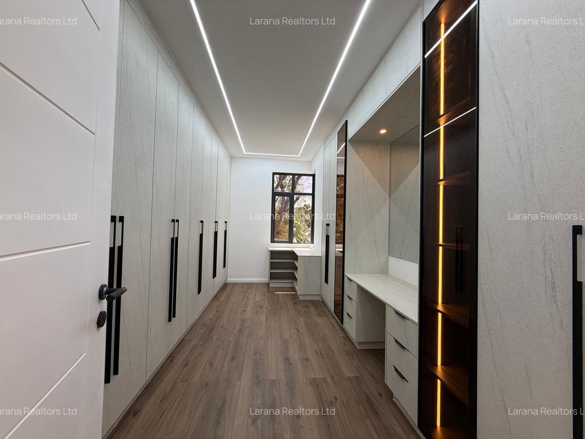 5 Bed Townhouse with En Suite at Mzima Springs - 16