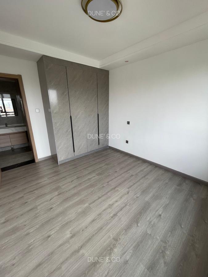 Serviced 3 Bed Apartment with En Suite in Riverside - 13