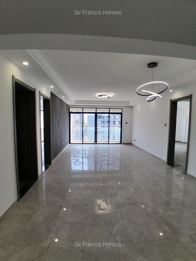 Serviced 3 Bed Apartment with En Suite at Valley Arcade - 14