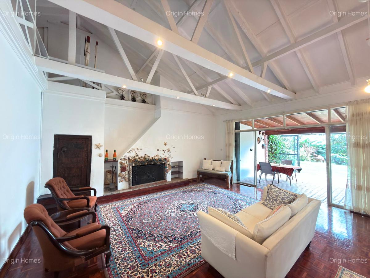 2 Bed House with En Suite at Loresho - 2