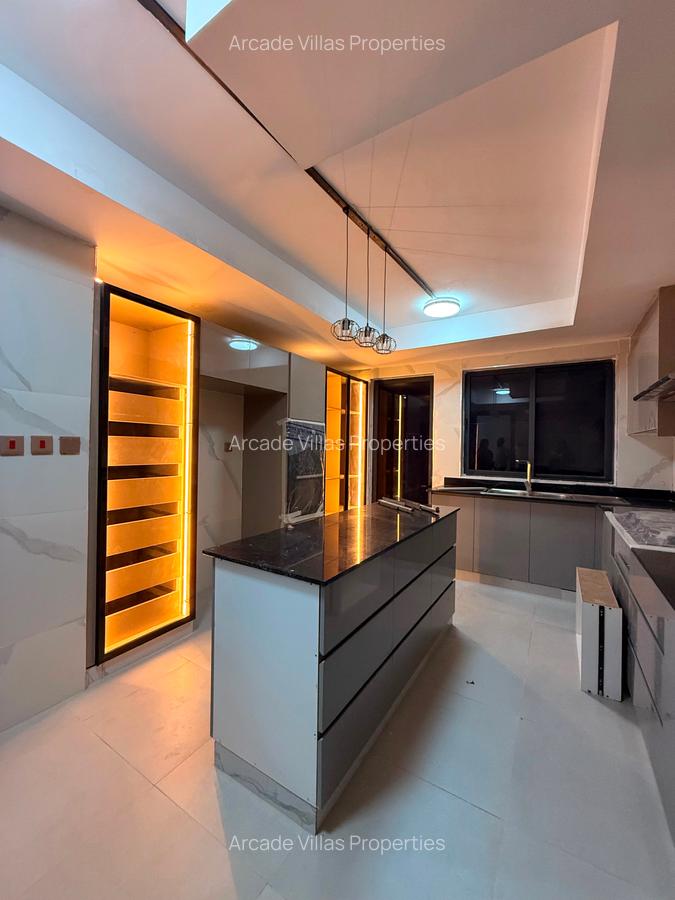 4 Bed Apartment with En Suite in Kilimani - 1