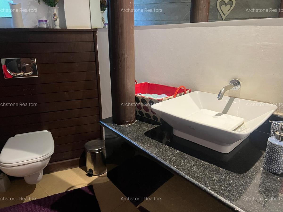 4 Bed Townhouse with En Suite in Kitisuru - 6