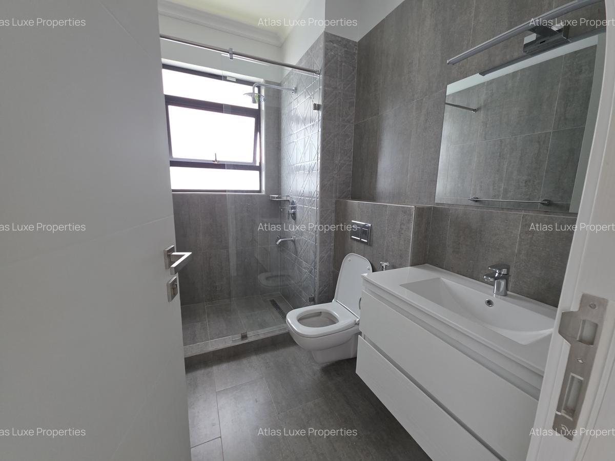 5 Bed Townhouse with En Suite at New Runda - 15