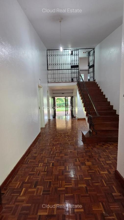 4 Bed Townhouse with Staff Quarters in Kitisuru - 14