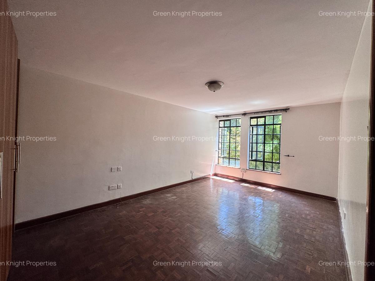 Serviced 3 Bed Apartment with En Suite in Lavington - 9
