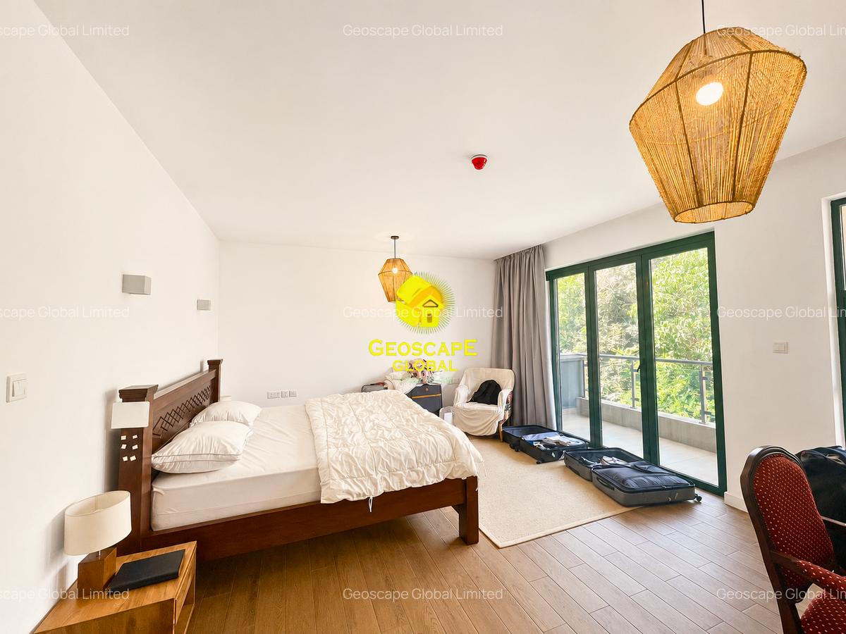 4 Bed Townhouse with En Suite in Rosslyn - 5