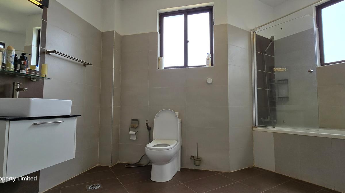 3 Bed Apartment with En Suite in Kilimani - 10