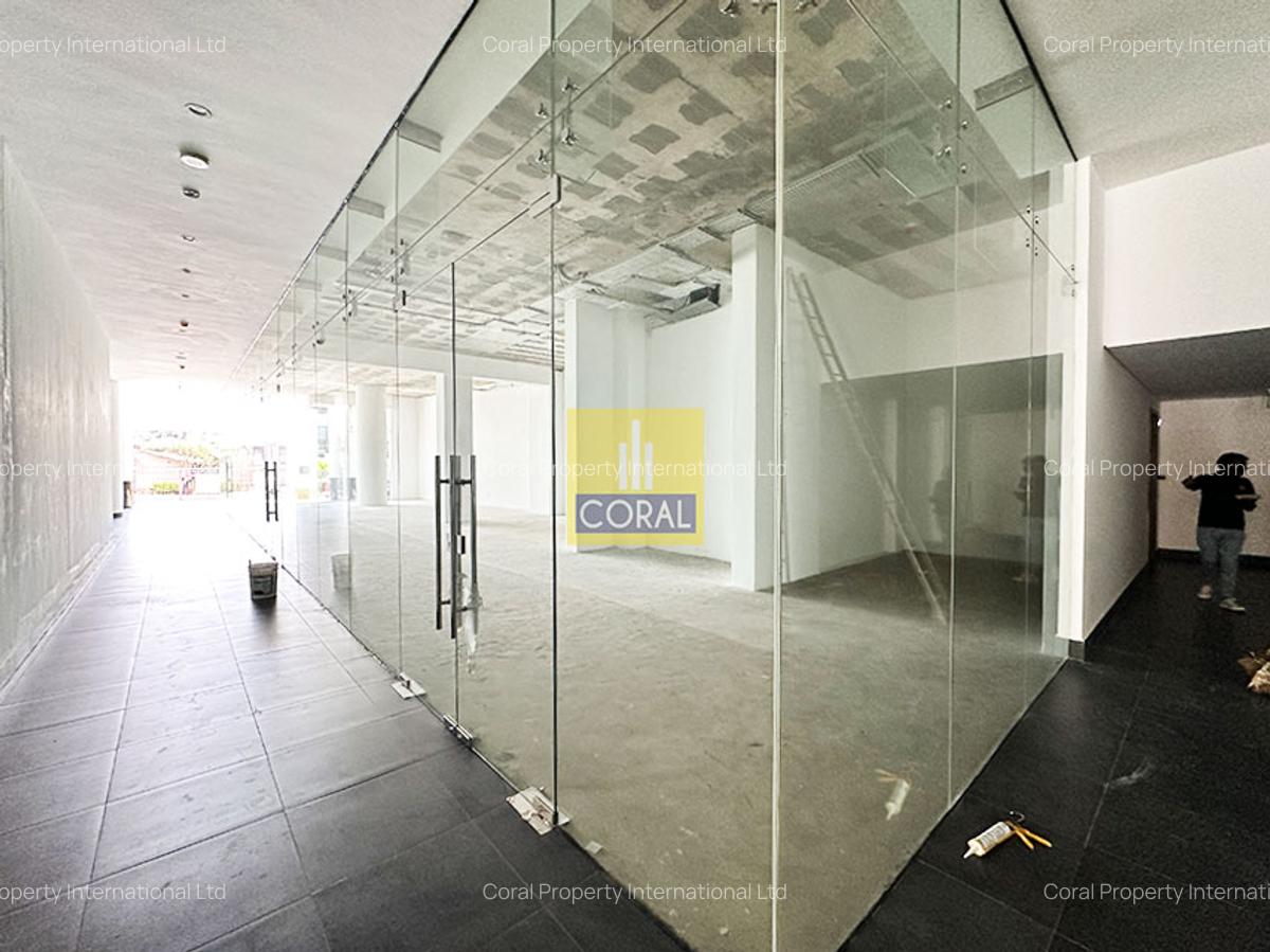 Office with Backup Generator in General Mathenge - 5