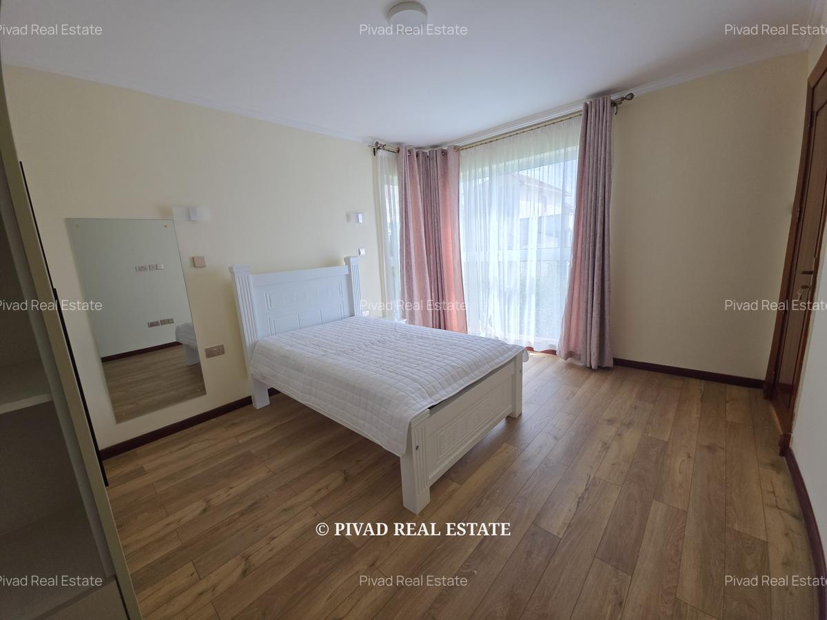 4 Bed House with Garden in Runda - 11