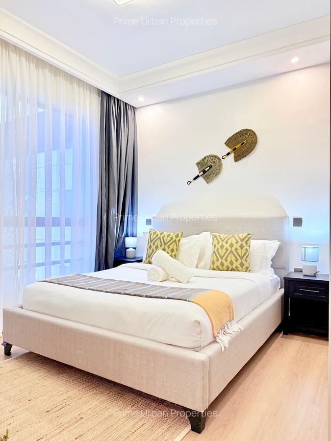 Serviced 2 Bed Apartment with En Suite in Riverside - 11