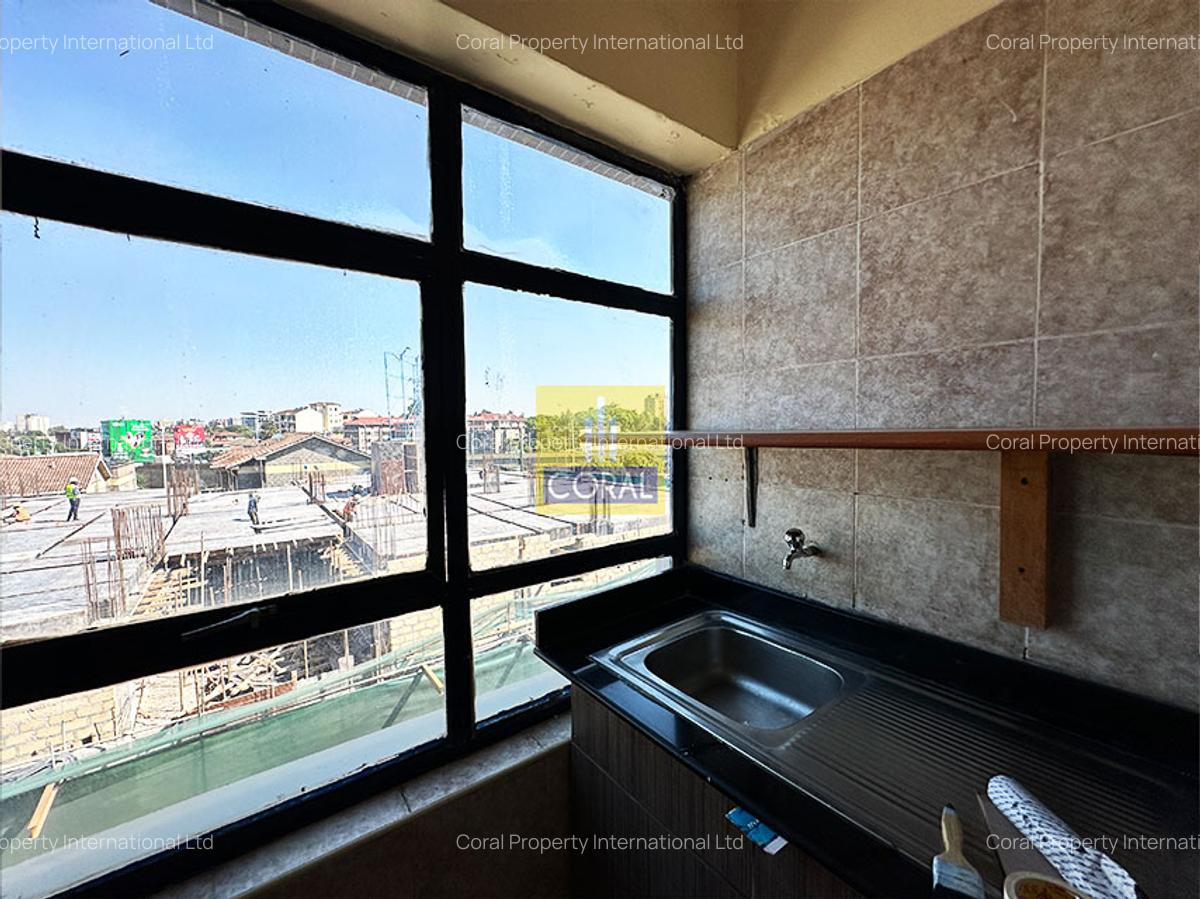 1,000 ft² Office with Backup Generator in Parklands - 12