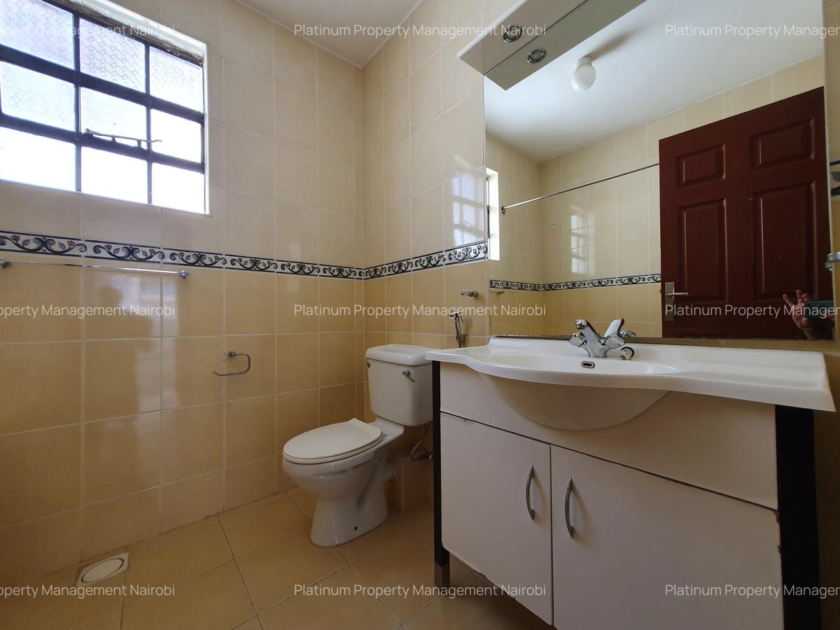 3 Bed Apartment with En Suite at Westlands Rd - 15