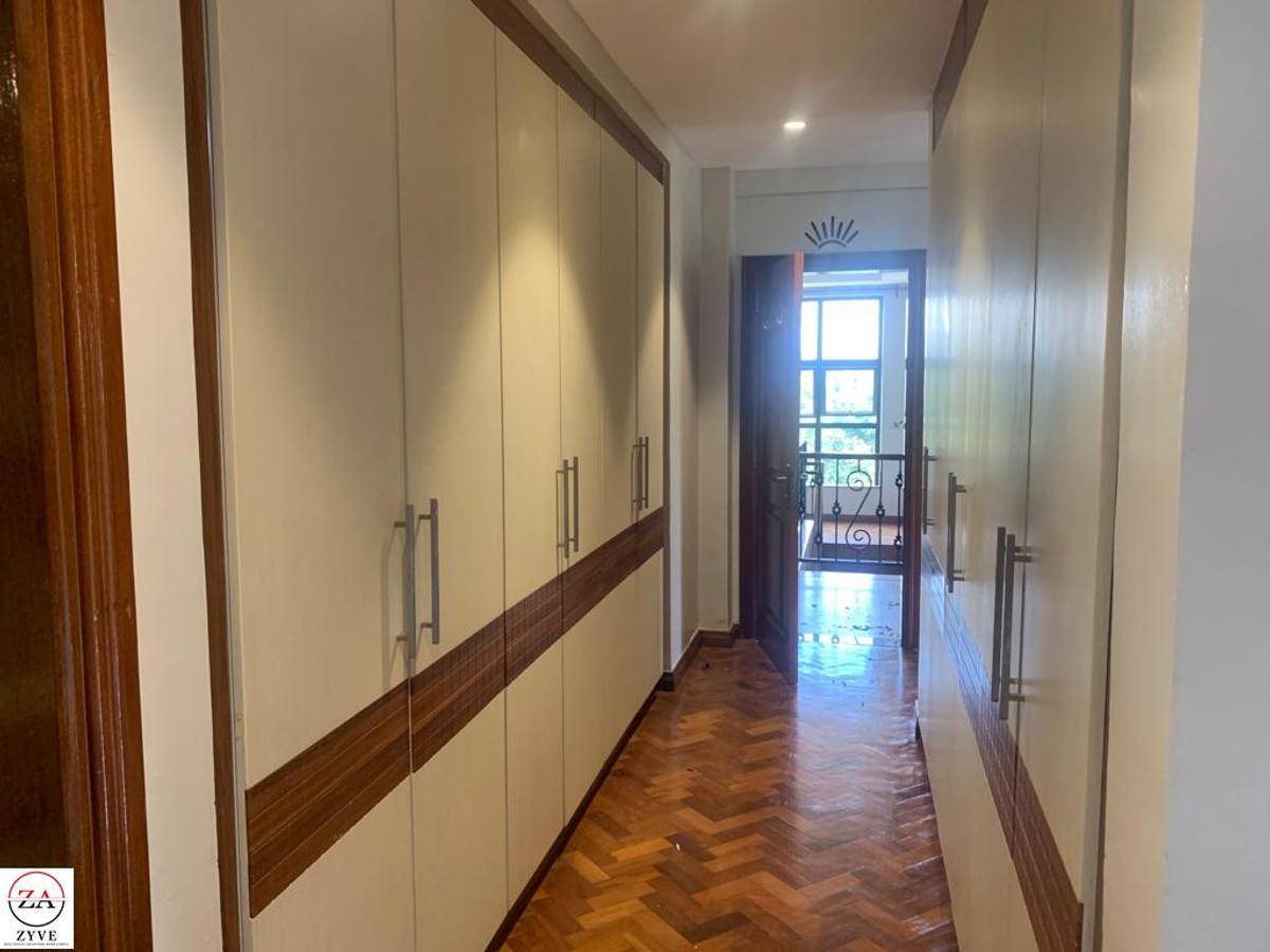 Serviced 4 Bed Apartment with En Suite at Riverside Drive - 16