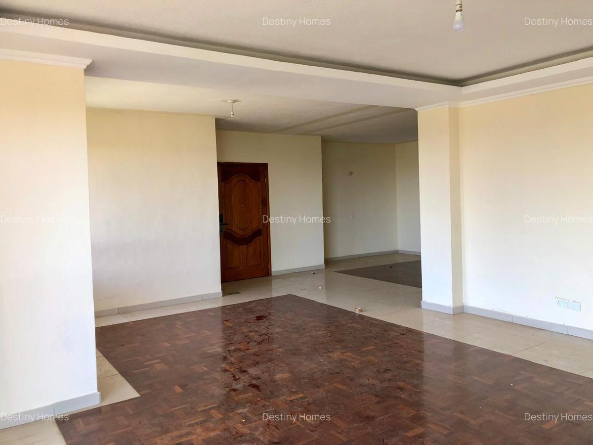 3 Bed Apartment with En Suite in Kilimani - 1